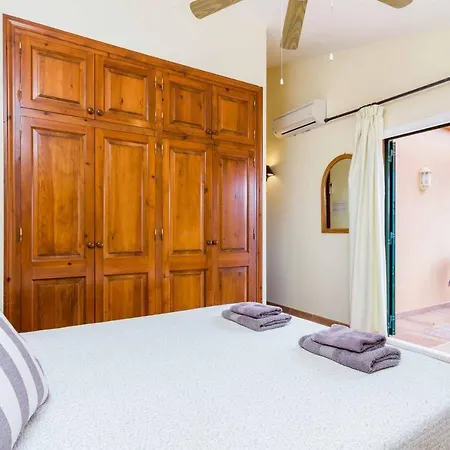 Marcolis Cel Villa Cala Galdana (Menorca)
